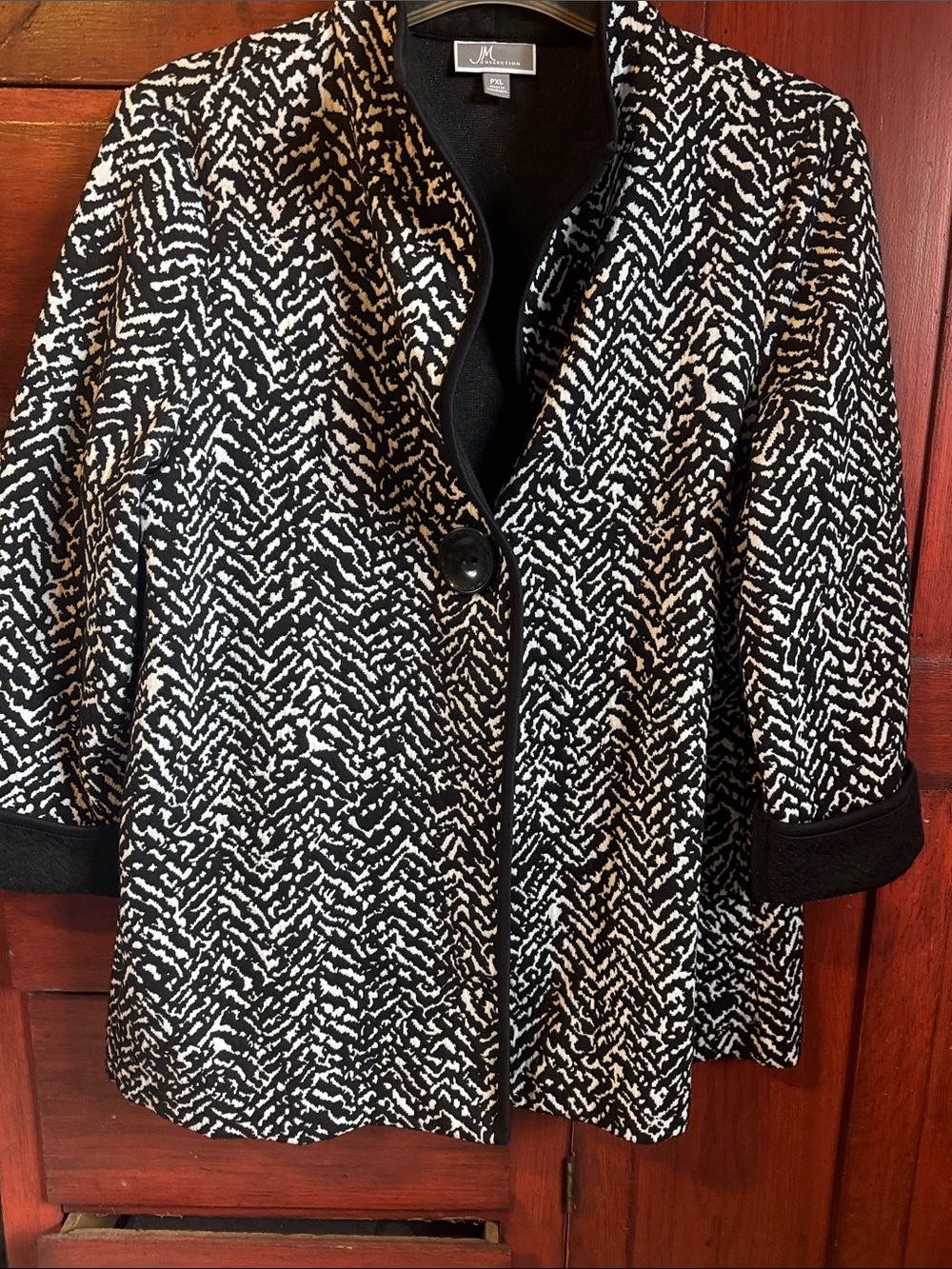 JM Collection Black and White Patterned Blazer Jacket